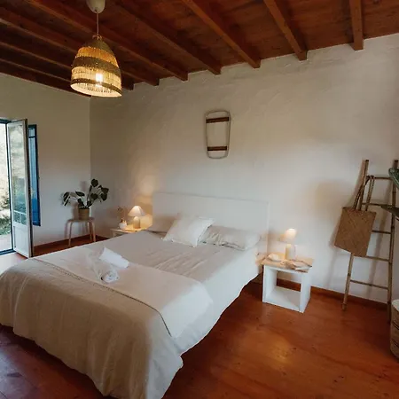 Domek letniskowy Nana House Ericeira - Yoga & Surf Santo Isidoro