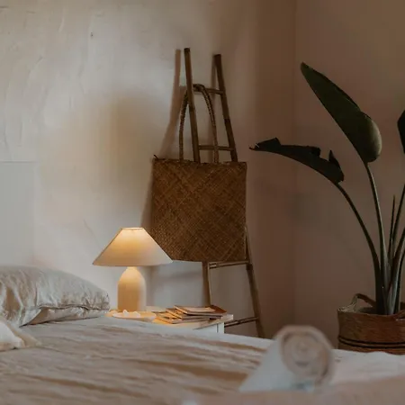 Lodge Nana House Ericeira - Yoga & Surf *