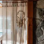 Nana House Ericeira - Yoga & Surf 山林小屋 *
