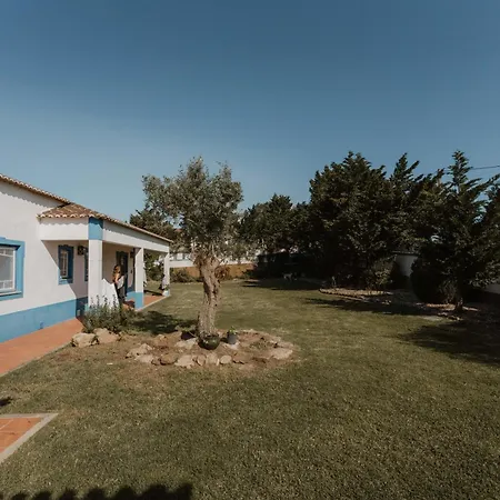 Nana House Ericeira - Yoga & Surf Santo Isidoro