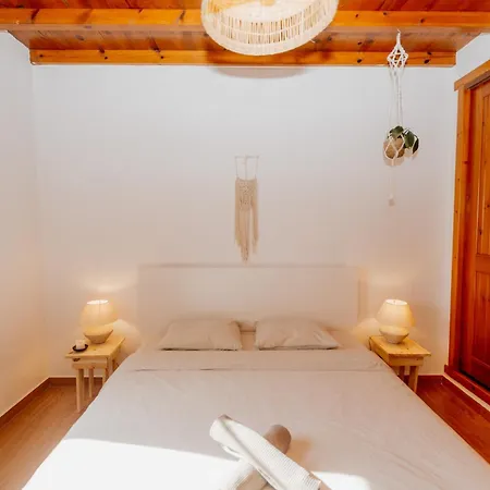 Nana House Ericeira - Yoga & Surf بيت خشبي