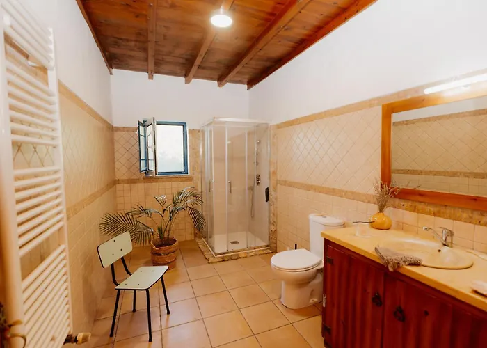 بيت خشبي Nana House Ericeira - Yoga & Surf *
