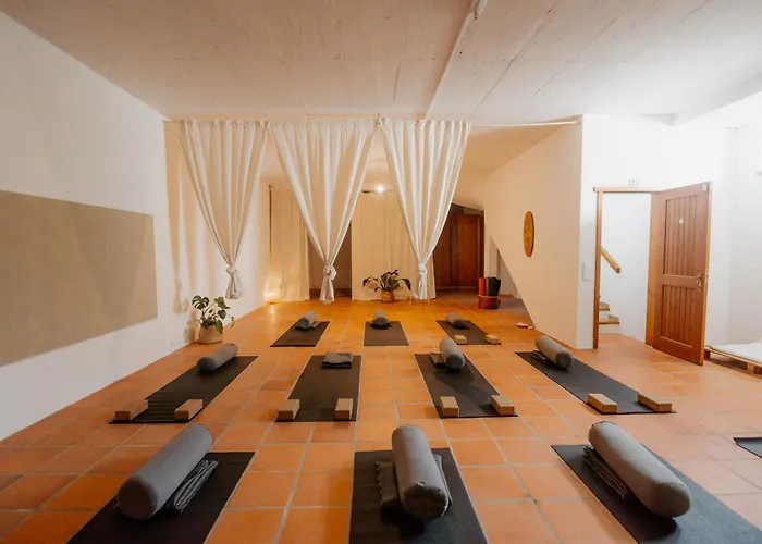 Nana House Ericeira - Yoga&surf *